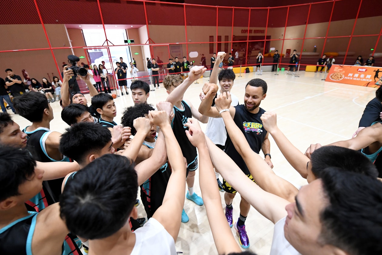 UNDER ARMOUR x CURRY BRAND 推出 CURRY FOX 2 簽名籃球鞋