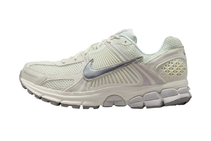 反光銀點綴！Nike Zoom Vomero 5「Sail/Metallic Silver」清爽登場