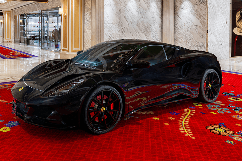 2025 永利臻典夢幻超跑展於澳門揭幕！BAPE® 聯名 Pagani、林寶堅尼別注車款列陣登場