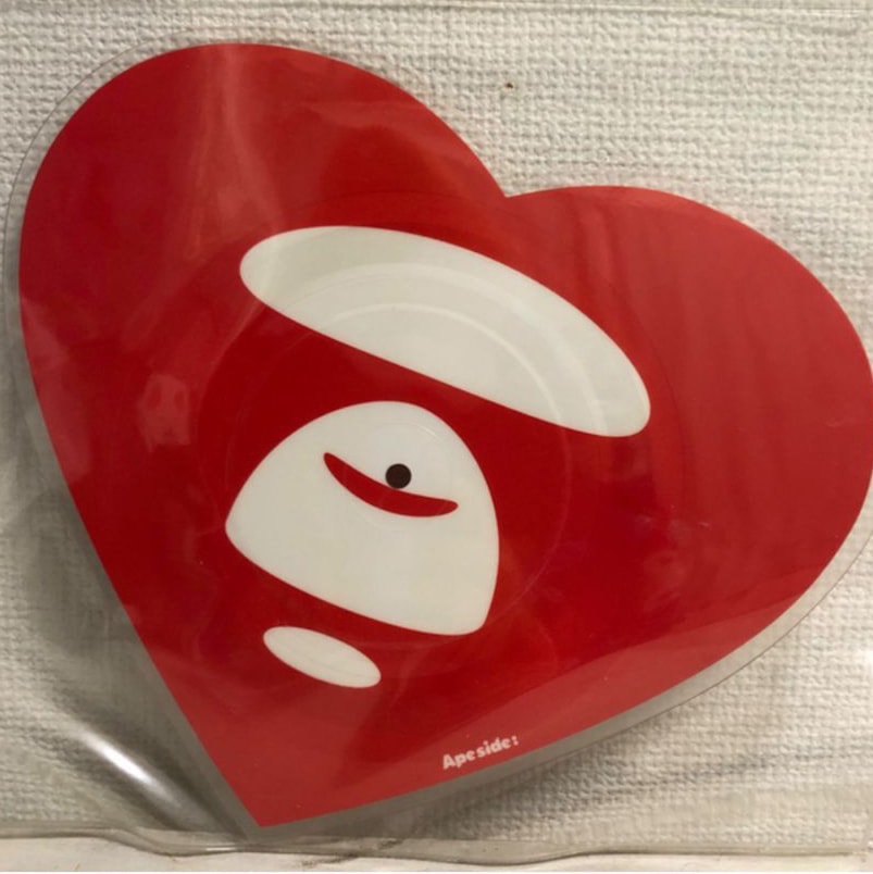 APEE by A BATHING APE® ── Z世代のガールに向けた BAPE® のラインが復活