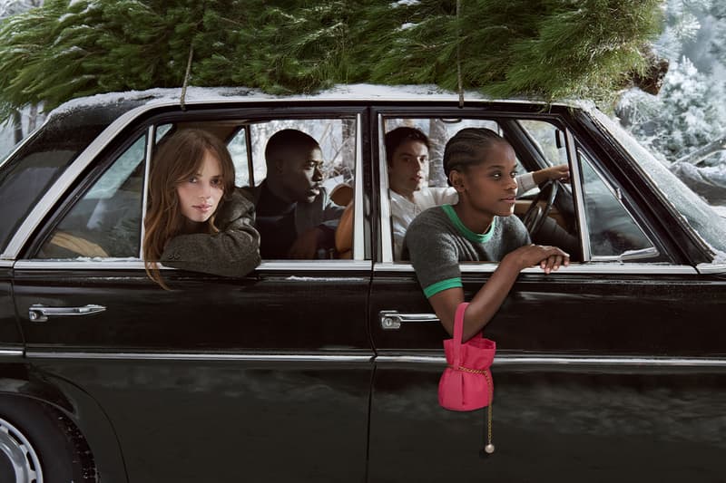 Prada 2025 Holiday 系列形象廣告，讚頌雋永且跨越世代的傳統「回家」