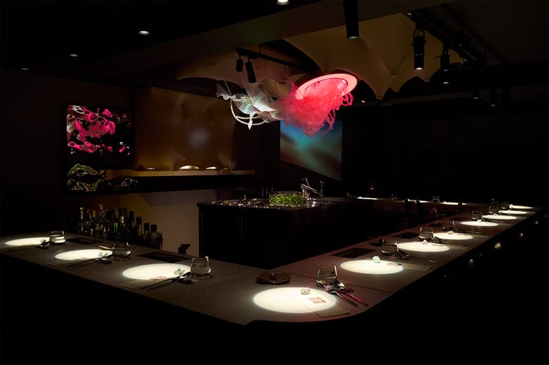 unDer lab 最新季節酒單「荒謬主義：沙漠中的水母」正式登場