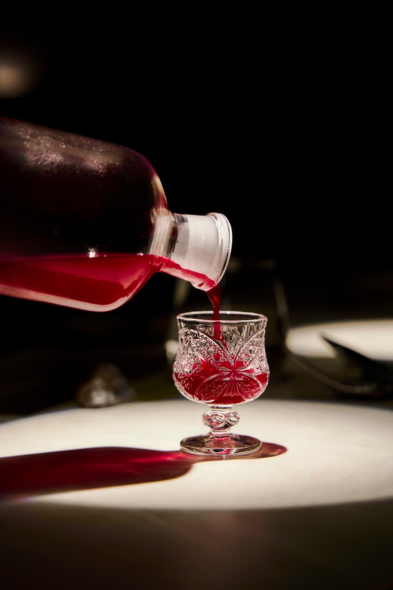 unDer lab 最新季節酒單「荒謬主義：沙漠中的水母」正式登場