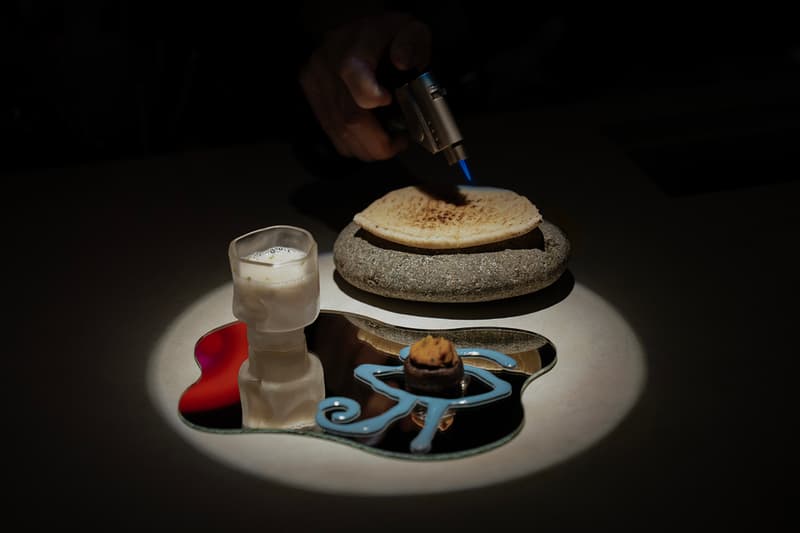 unDer lab 最新季節酒單「荒謬主義：沙漠中的水母」正式登場