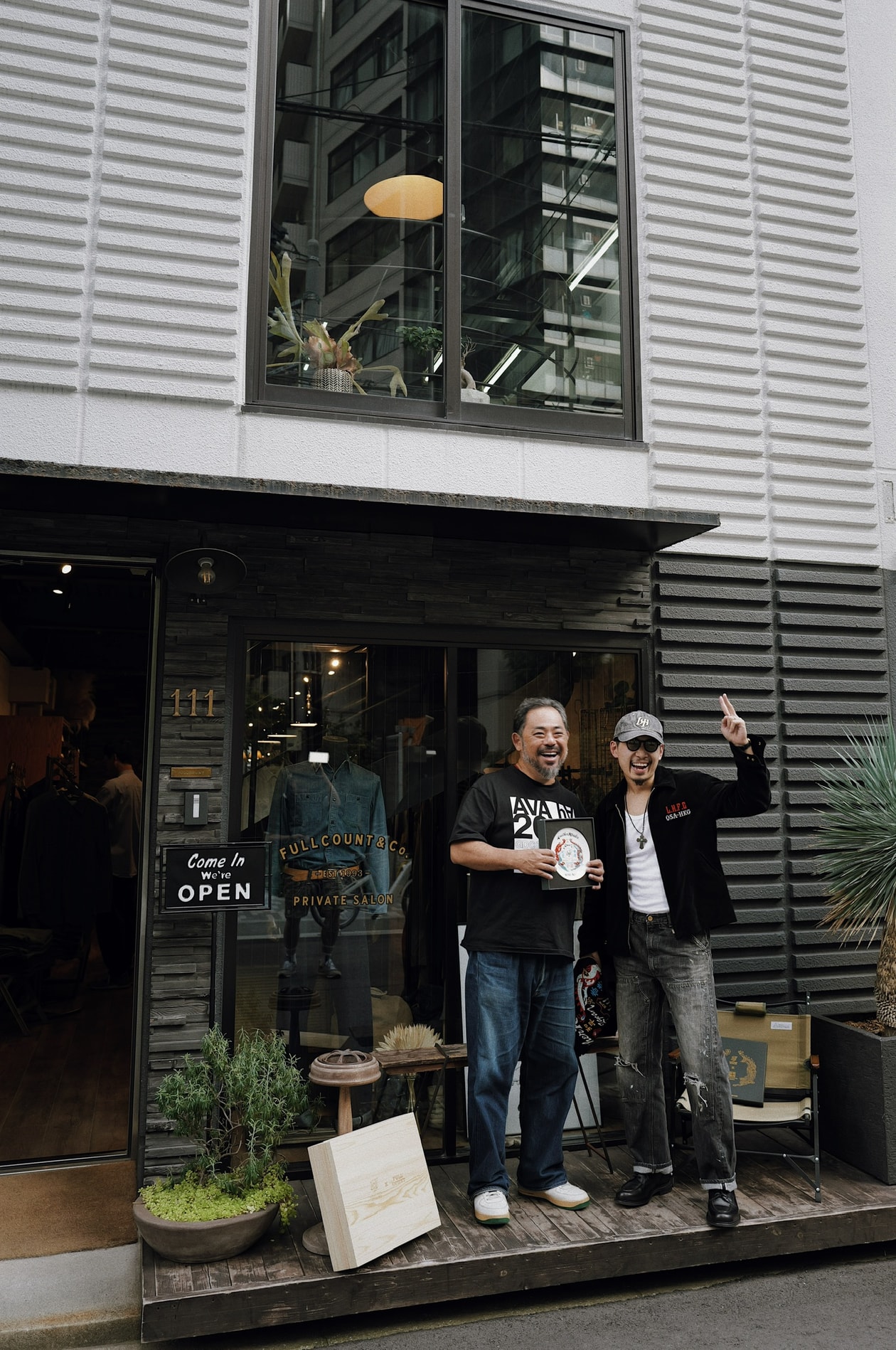 LEATHER HEALER 港日聯乘十年誌：專訪主理人 Wayne Lau 與殿堂級丹寧 FULLCOUNT 創辦人辻田幹晴解構聯乘背後之匠心