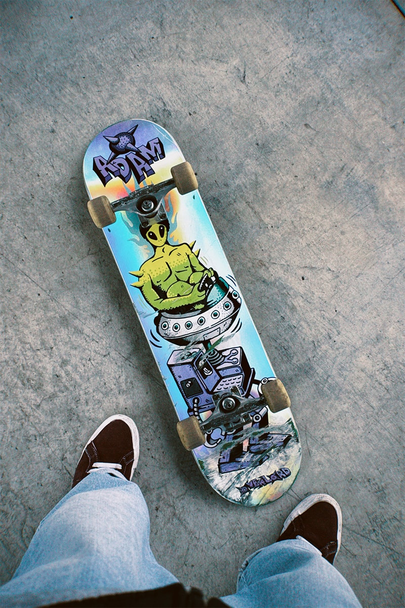 滑板選⼿陳俊安與台灣滑板品牌 Overlord Skateboard 推出專屬選⼿款板⾝