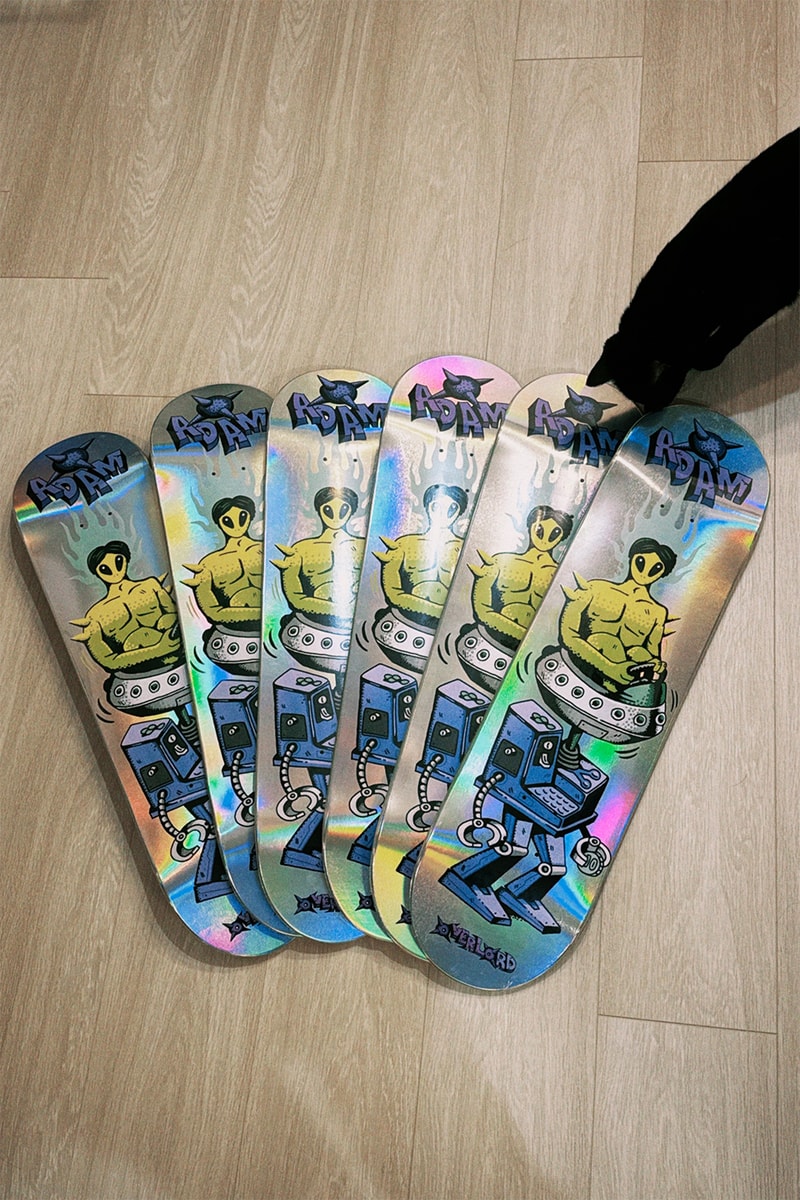 滑板選⼿陳俊安與台灣滑板品牌 Overlord Skateboard 推出專屬選⼿款板⾝