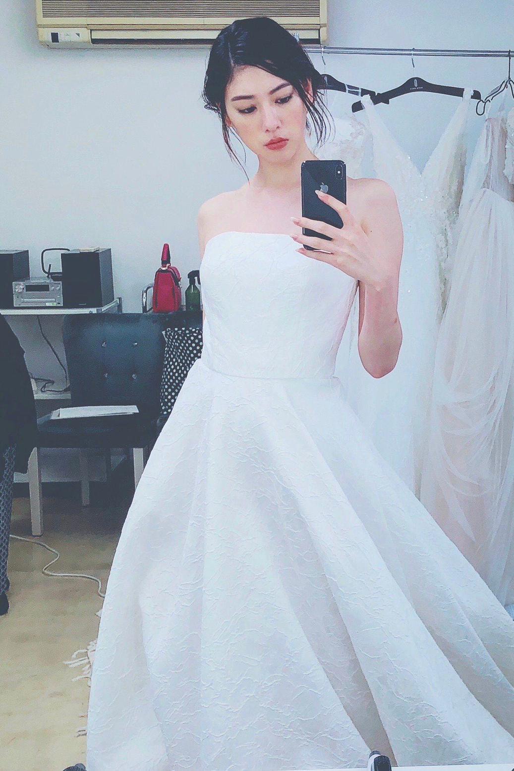 三十而立．三吉彩花攝影創作紀實 #9「WHITE」