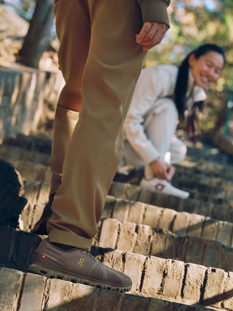 靈感源自奔騰馬蹄！On 推出 2026「馬年」限定系列