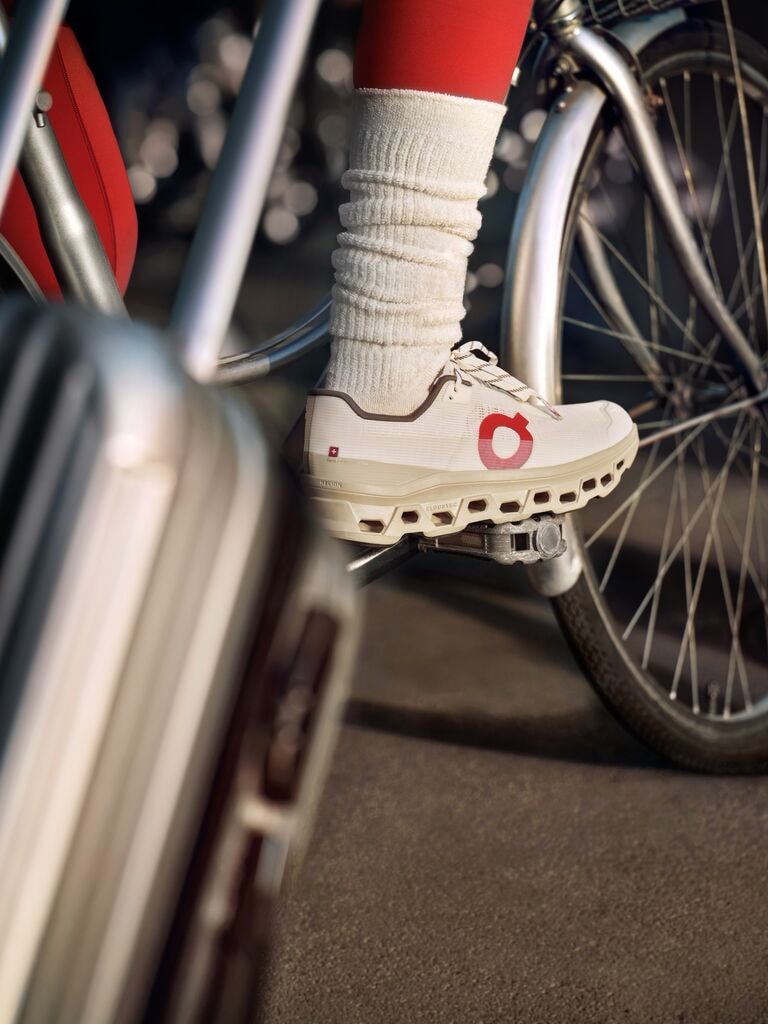 靈感源自奔騰馬蹄！On 推出 2026「馬年」限定系列