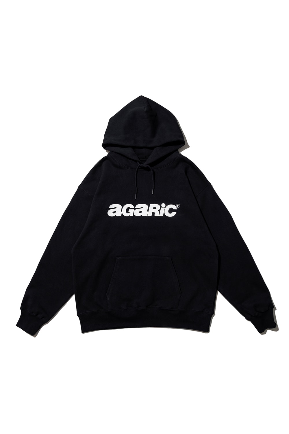 BEAMS T 最新四方聯名企劃「HEAD LIKE A HOLE」正式登場