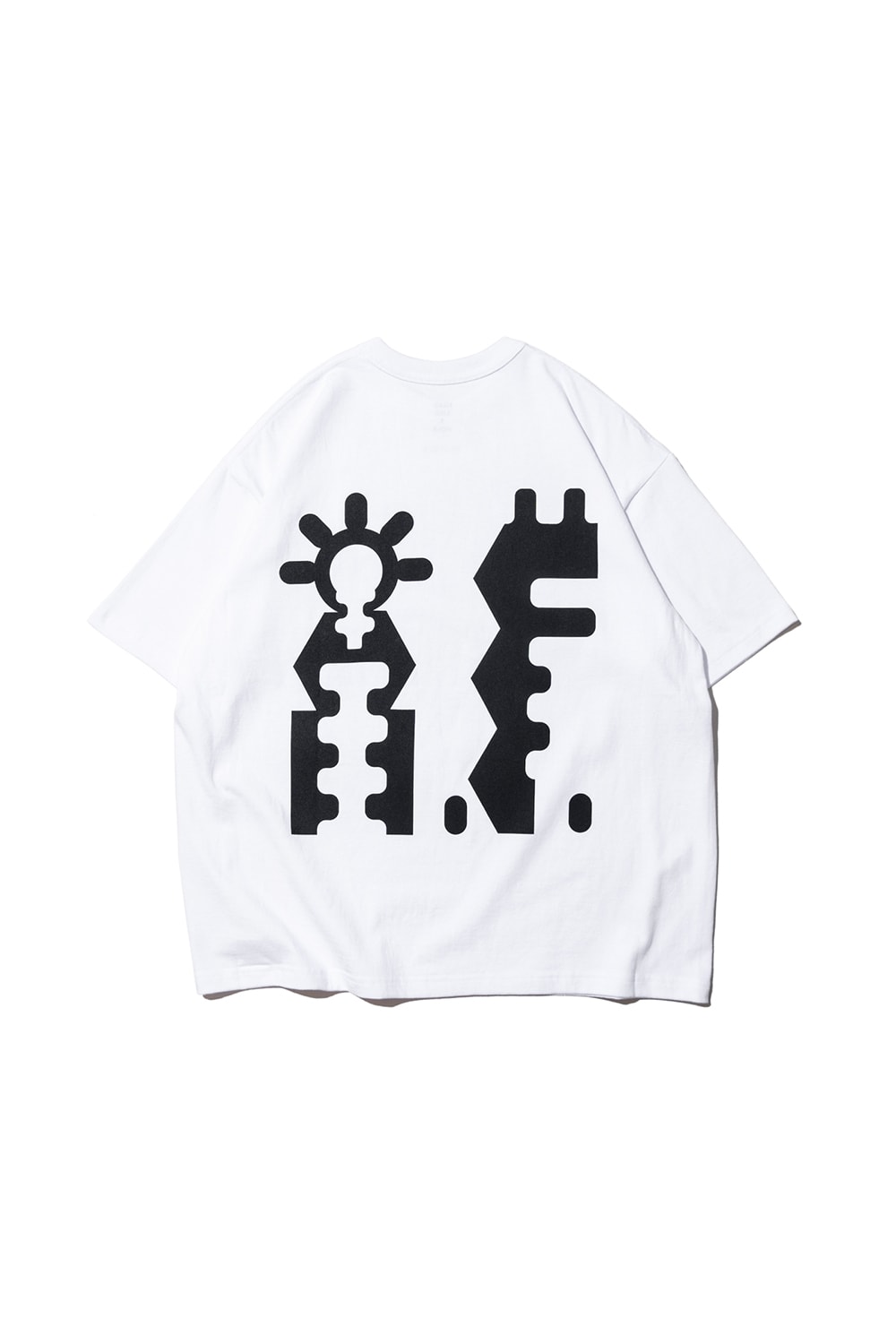 BEAMS T 最新四方聯名企劃「HEAD LIKE A HOLE」正式登場