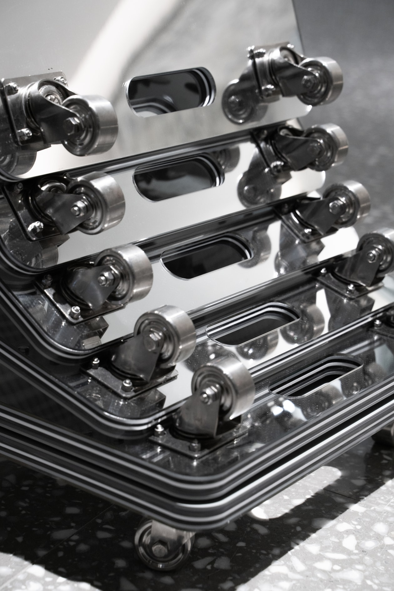 專訪 Hypebeast Twenty T-Shirt Exhibition 藝術裝置設計師 Orange Terry