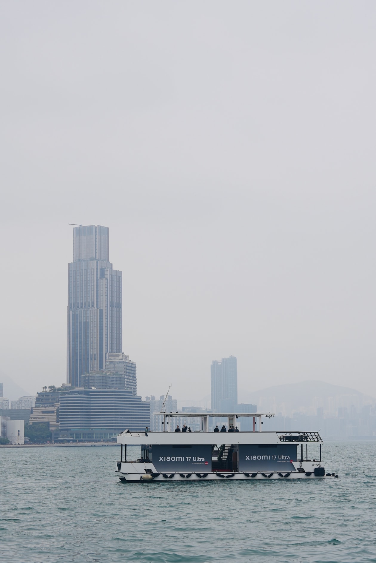 特別版 Xiaomi 17 Ultra Leitzphone 正式登場。