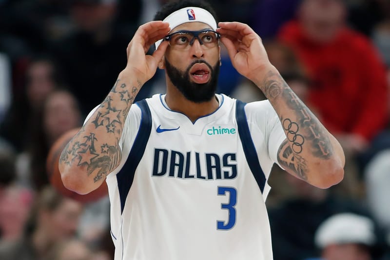 Mavericks 把 Anthony Davis 交易到 Wizards