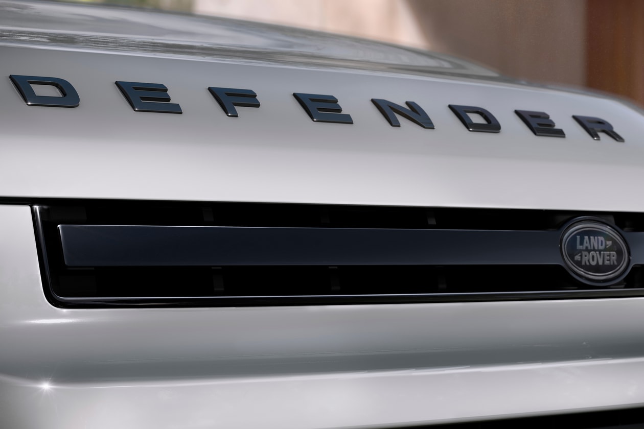 全新 Defender 正式面世，香港專屬限量版「The Peak Edition」同步登場