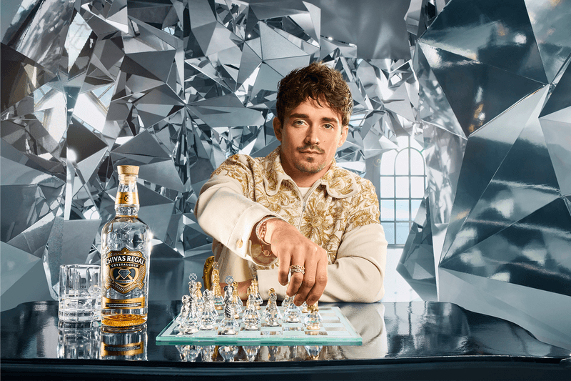 Chivas Regal 攜手 F1 賽車手 Charles Leclerc 破格推出全新透明烈酒 Crystalgold