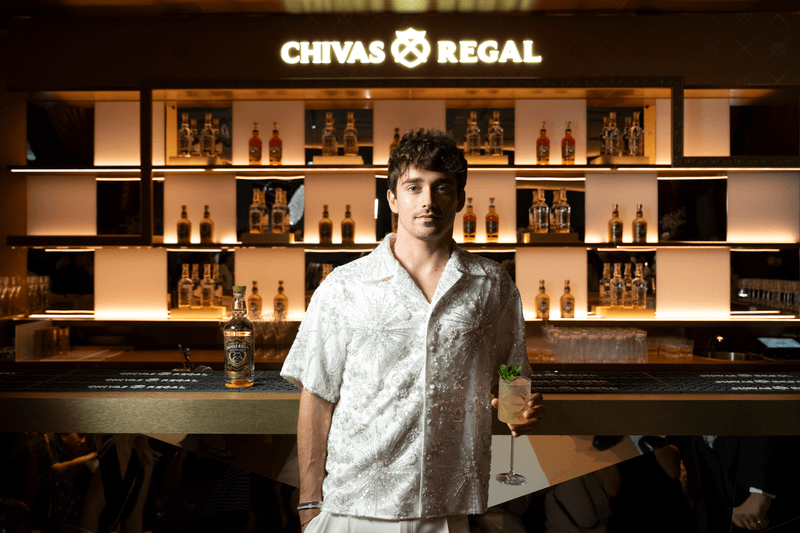 Chivas Regal 攜手 F1 賽車手 Charles Leclerc 破格推出全新透明烈酒 Crystalgold