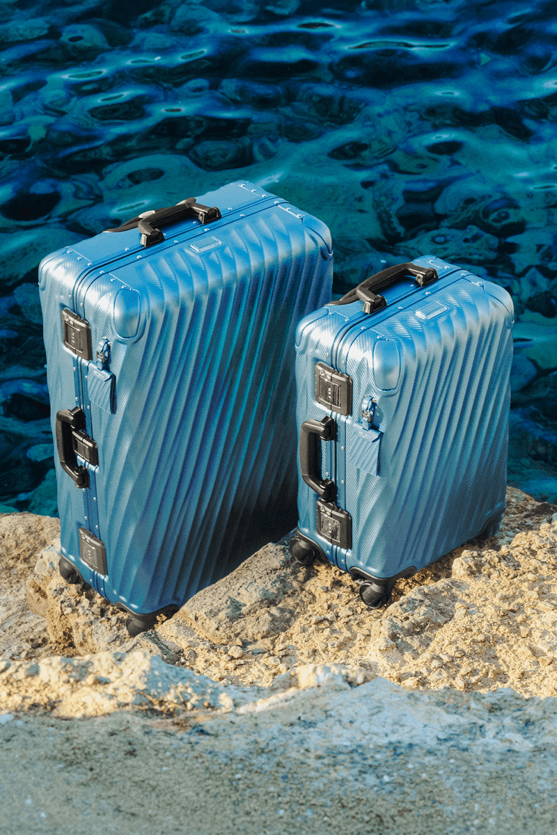 感受地中海慢活節奏！TUMI 正式發佈 2026 春季「Mediterranean Escape」全新系列
