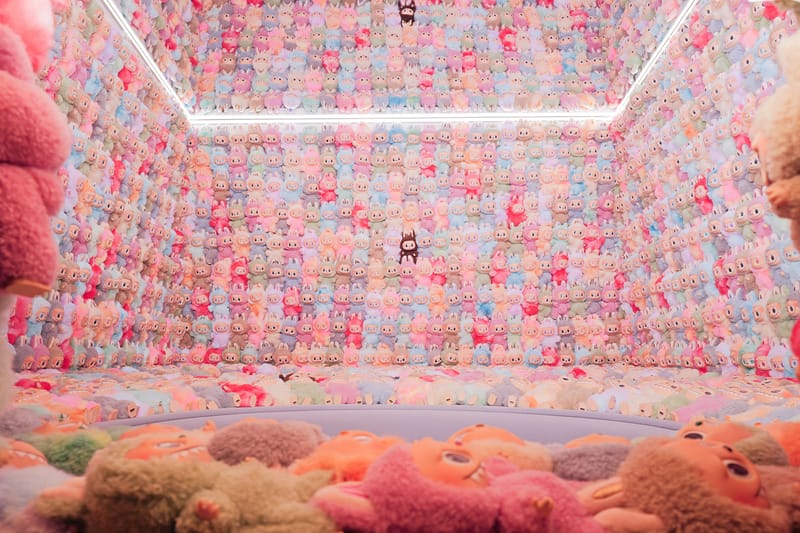 《The Monsters》十週年世界巡迴展降臨巴黎，LABUBU 歐洲唯一站開展