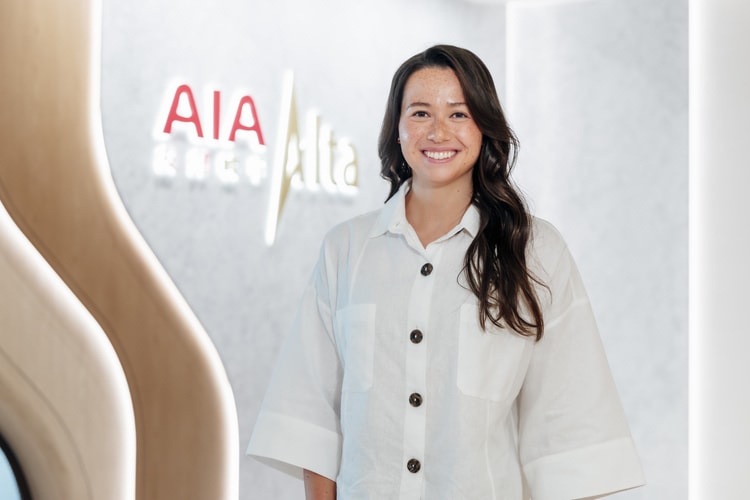 雲端之上的傳承美學:揭秘香港核心金融區財富樞紐與 360° 高空水晶車廂