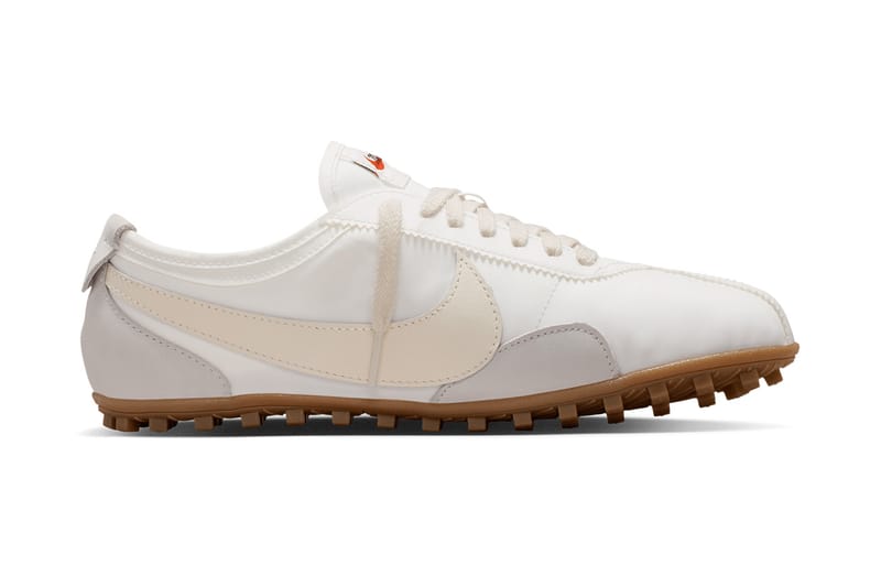 Nike 釋出全新細節圖：Moon Shoe OG「Summit White」