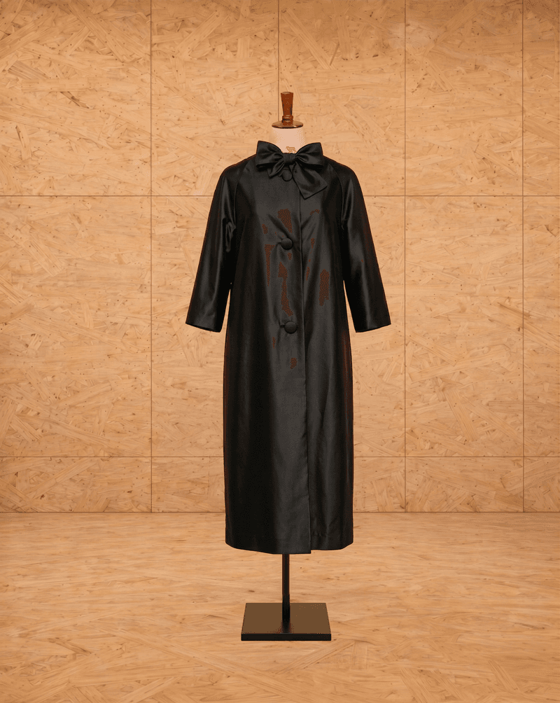 Max Mara Stages Grand 2027 Resort Collection Debut and "The Max!" 75th Anniversary Archive Exhibition at Shanghai's Long Museum