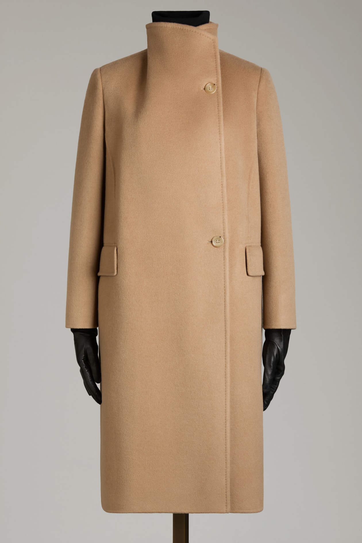 Max Mara Stages Grand 2027 Resort Collection Debut and "The Max!" 75th Anniversary Archive Exhibition at Shanghai's Long Museum