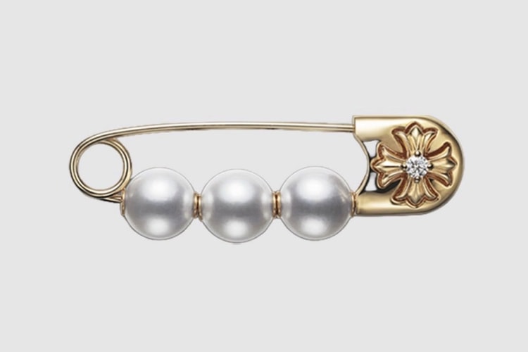 Chrome Hearts 與 Mikimoto 聯乘黃金珍珠首飾系列釋出細節預覽