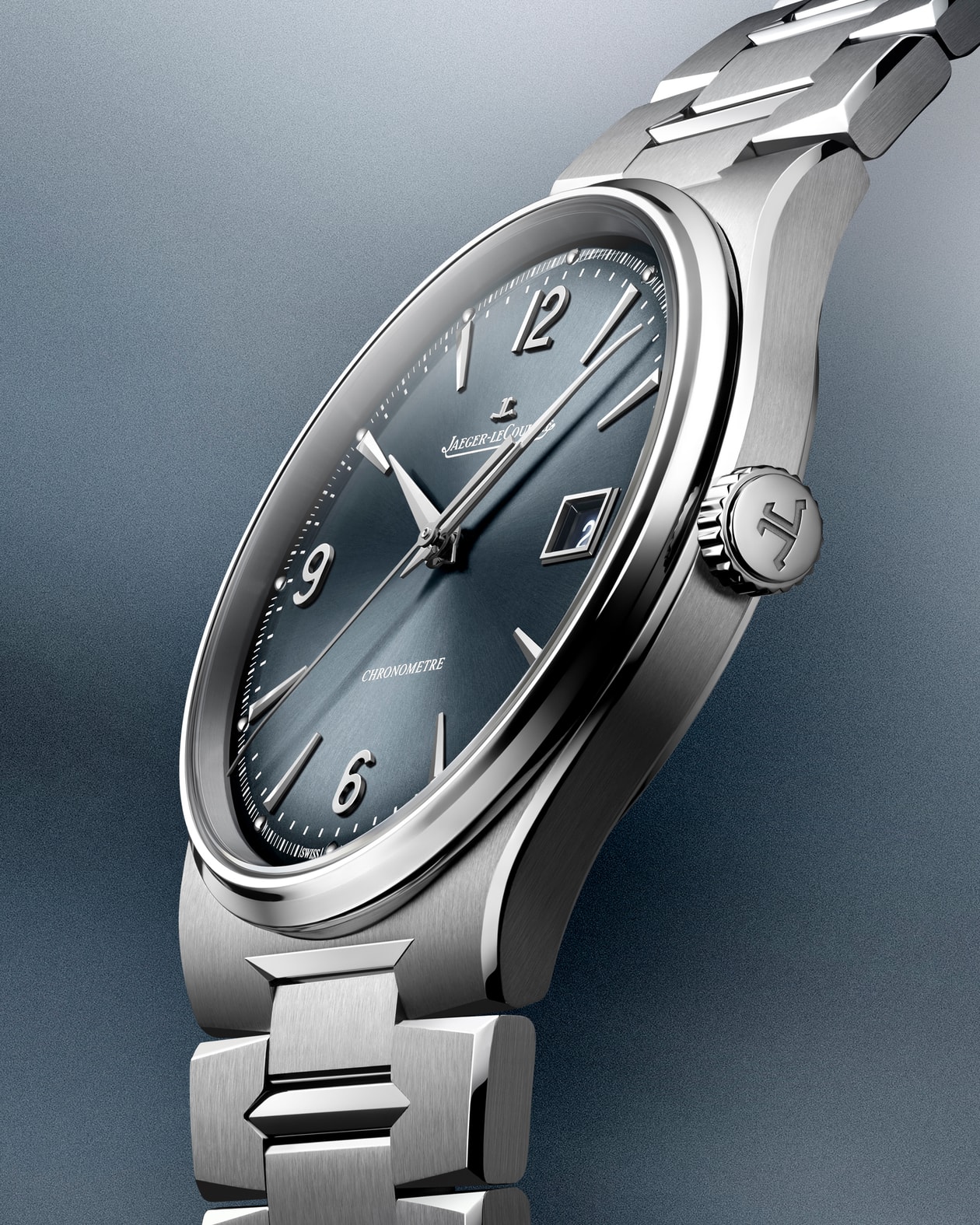 Robert Pattinson 正式出任 Jaeger-LeCoultre 積家全新全球品牌大使，演繹最新 Master Control Chronometre Perpetual Calendar 大師系列天文台萬年曆腕錶