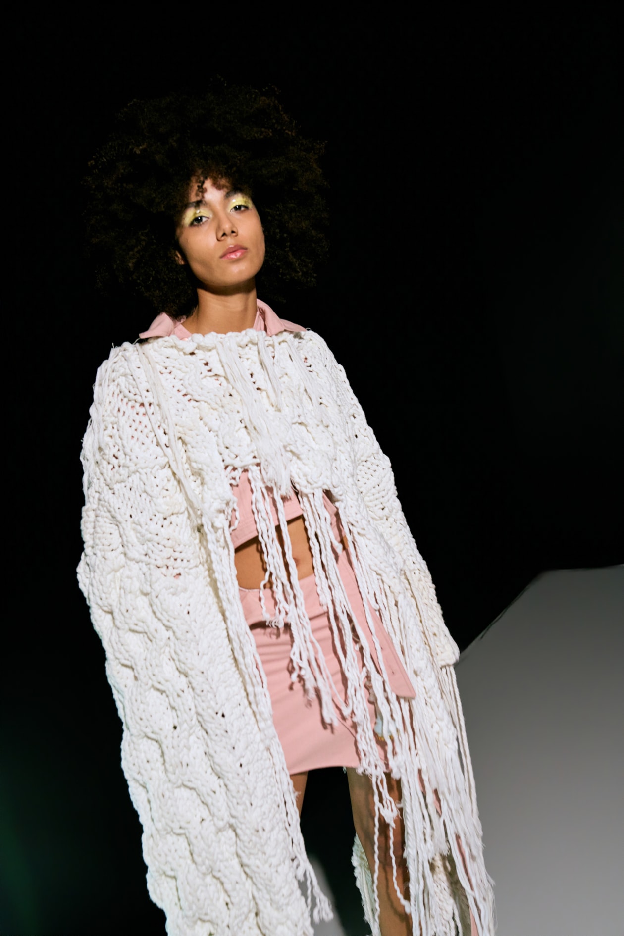 解構城市感官能量：Fashion Hong Kong 呈獻「香港多巴胺」時裝匯演，4 位本地設計師專訪全解析