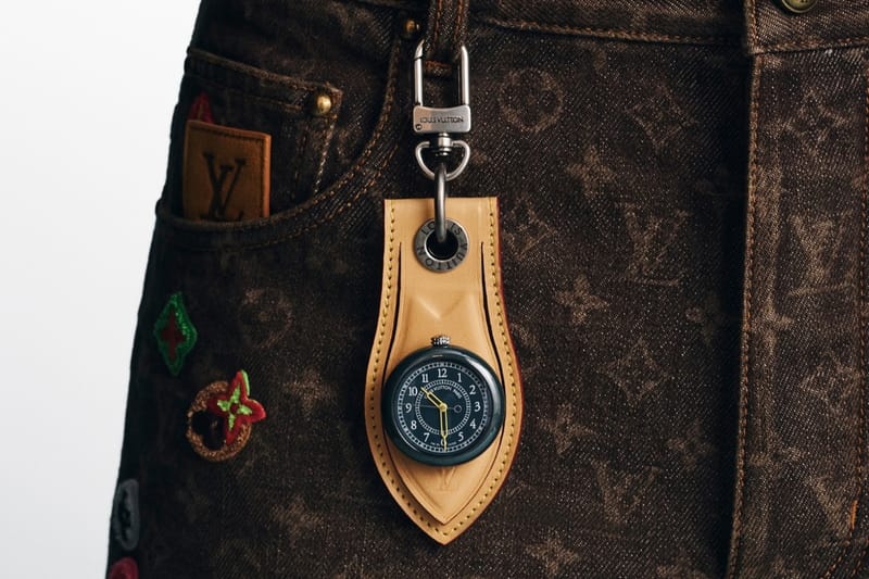 Louis Vuitton Monterey 腕錶以亮面黑與經典綠色調回歸