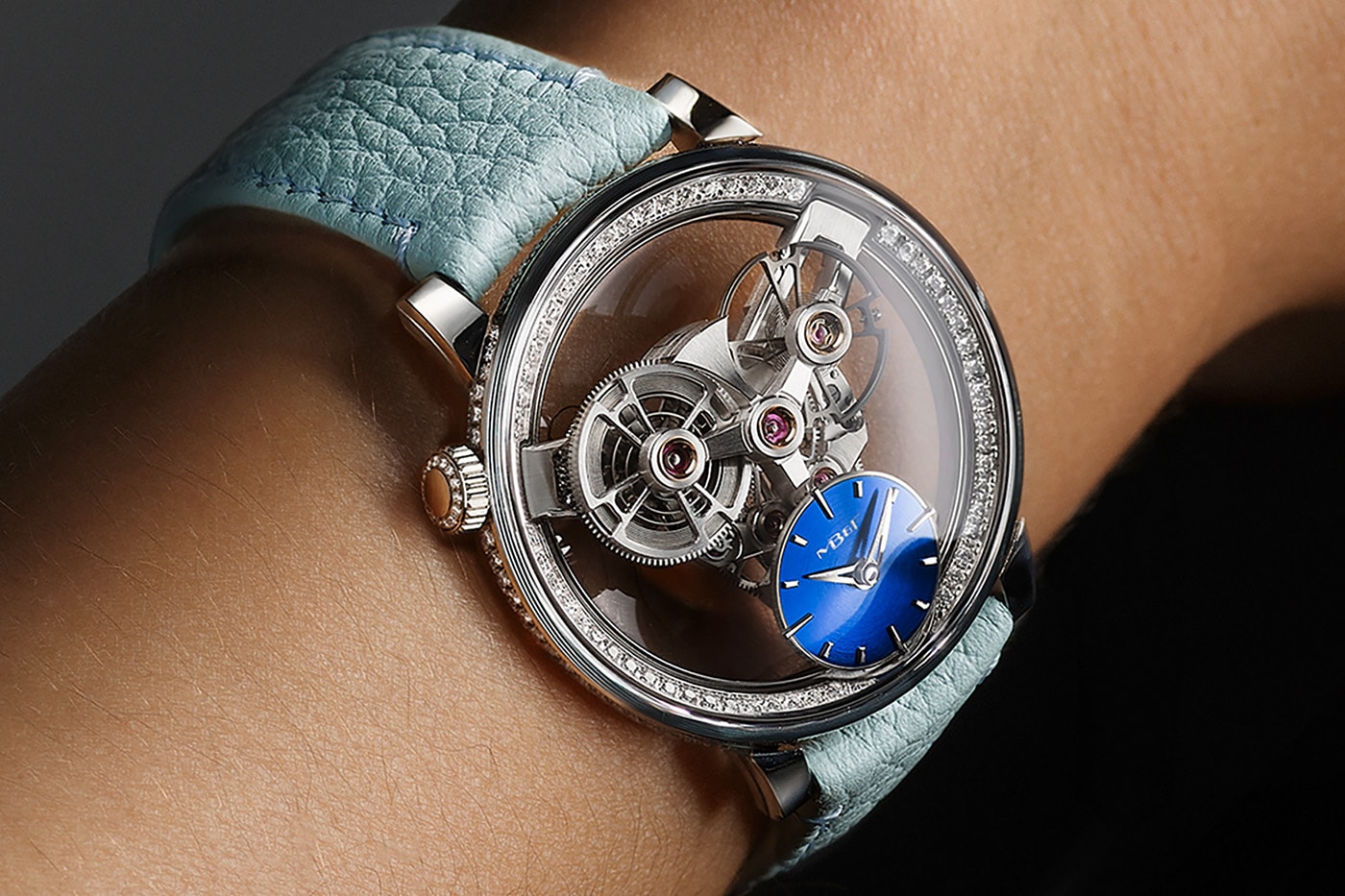 MB&F 為「Special Projects」系列注入高級珠寶元素，推出 SP One Pavée