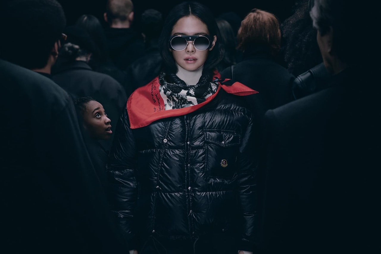JENNIE、Cher 與 Grace Jones 共同出鏡 Moncler Re/Icons 廣告大片