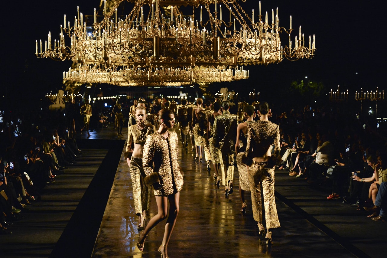 本週熱門時尚新聞：Saint Laurent 發布 2027 春夏全金系列，NikeSKIMS 上海 Pop-up 限定店正式開幕