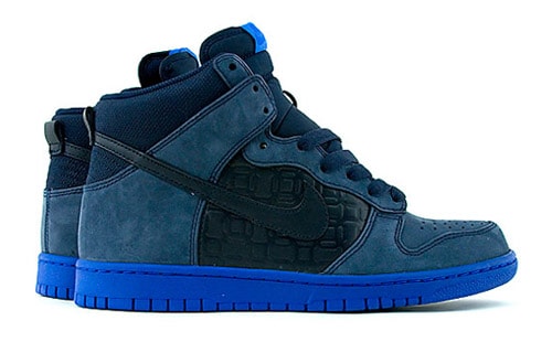 Nike Dunk High "Embossed 8"