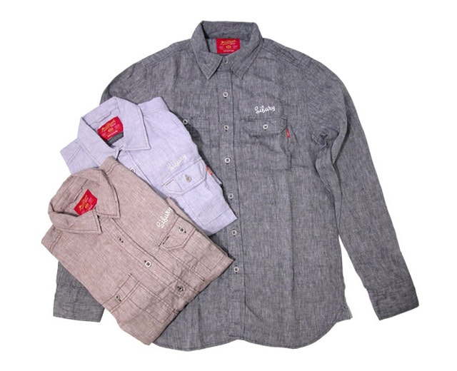 anout commune x Woolrich x SiFury