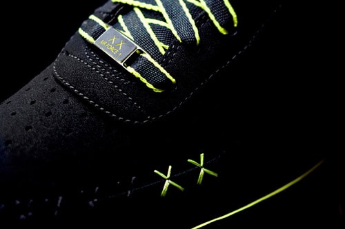 Nike 1World Air Force 1 by KAWS