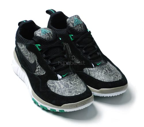 Nike Wildwood 90 Free Trails Python Pack