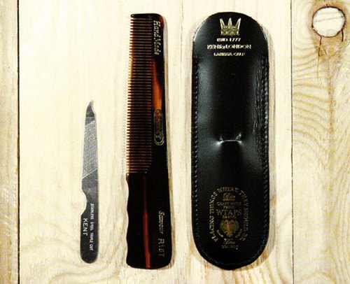 WTAPS Comb and File Set