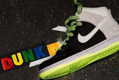 Nike Sportswear 2008 Holiday Dunk Collection