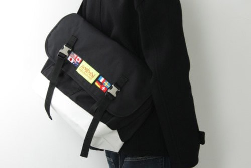 Manhattan Portage World Flag Messenger Bag