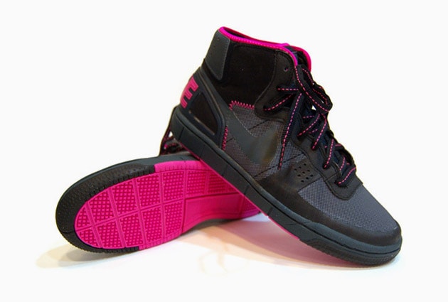 Nike ACG Terminator Hybrid Black/Pink