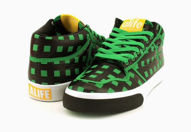 Alife Everybody Mid Parachute "Checkers"