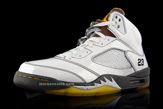 Air Jordan V White Patent/Dark Army - A Closer Look