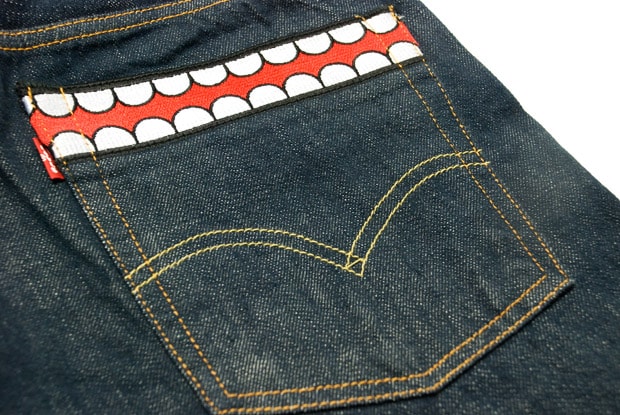 Levi's 105xx Denim | Medicom Toy Bearbrick T-shirt x OriginalFake