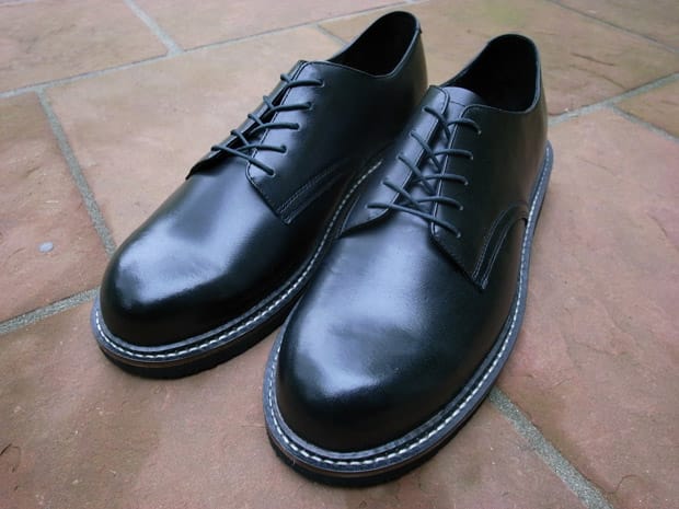 S/DOUBLE Service Shoe