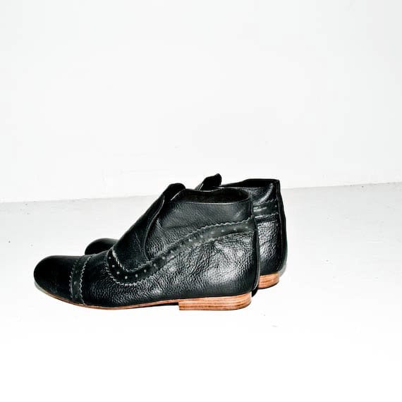 Chronicles of Never Black 5th Chapter Boot