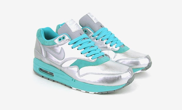 Nike Womens Air Max 1 - Metallic Silver/Turquoise Colorway