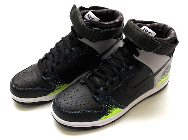 Union LA x Nike Sportswear Dunk High Challenge Supreme